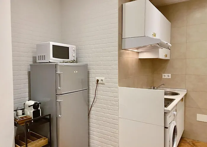 Puerta Del Camino 3 *